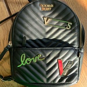 Victoria’s Secrete bag